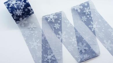 Фатин темно-синий с белыми снежинками, 6 см - FD6045